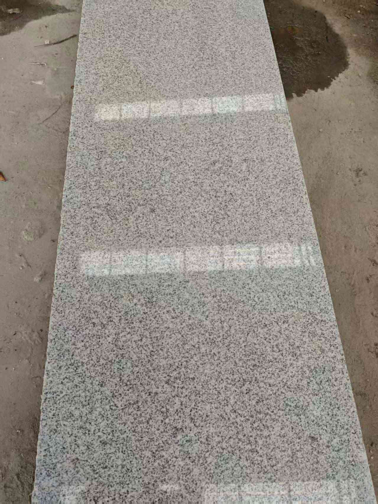 台州芝麻白光面毛板